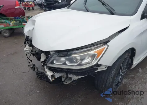 2017 Honda Accord Sport Se z USA, uszkodzony, nr VIN 1HGCR2F10HA027947